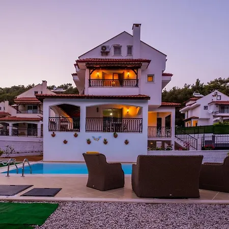 Casa de Férias Sunday By Solo At Hisaroenue Center Fethiye